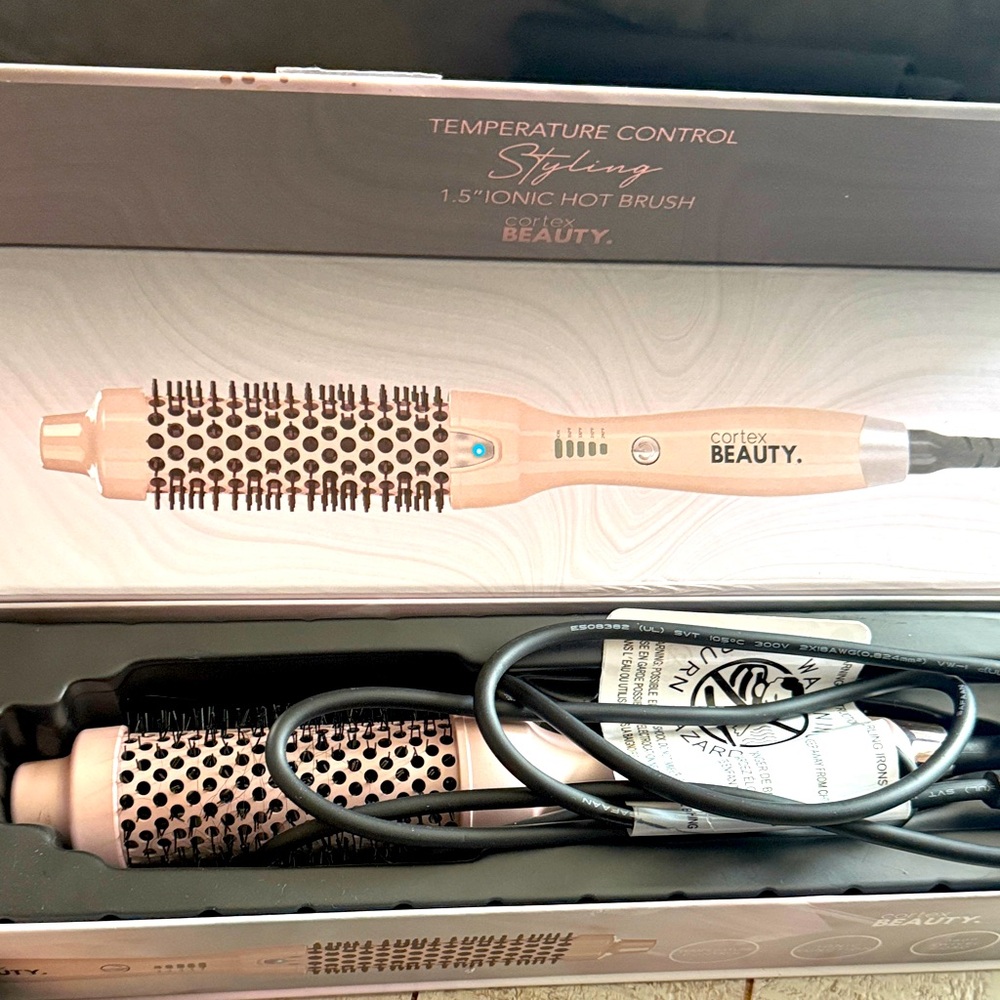 Cortex Beauty Pink Ionic Hot Brush